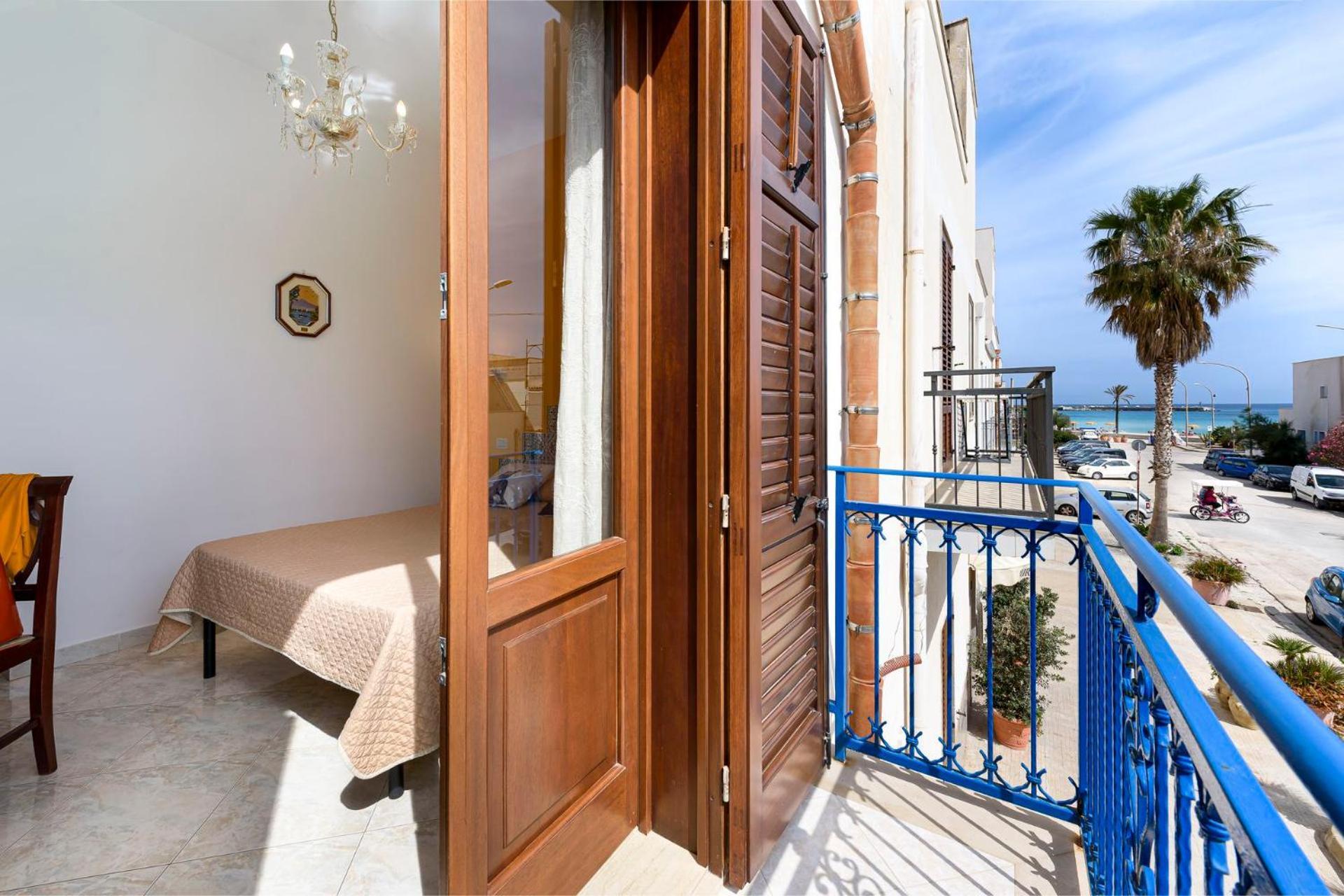 Araba Fenice 3*