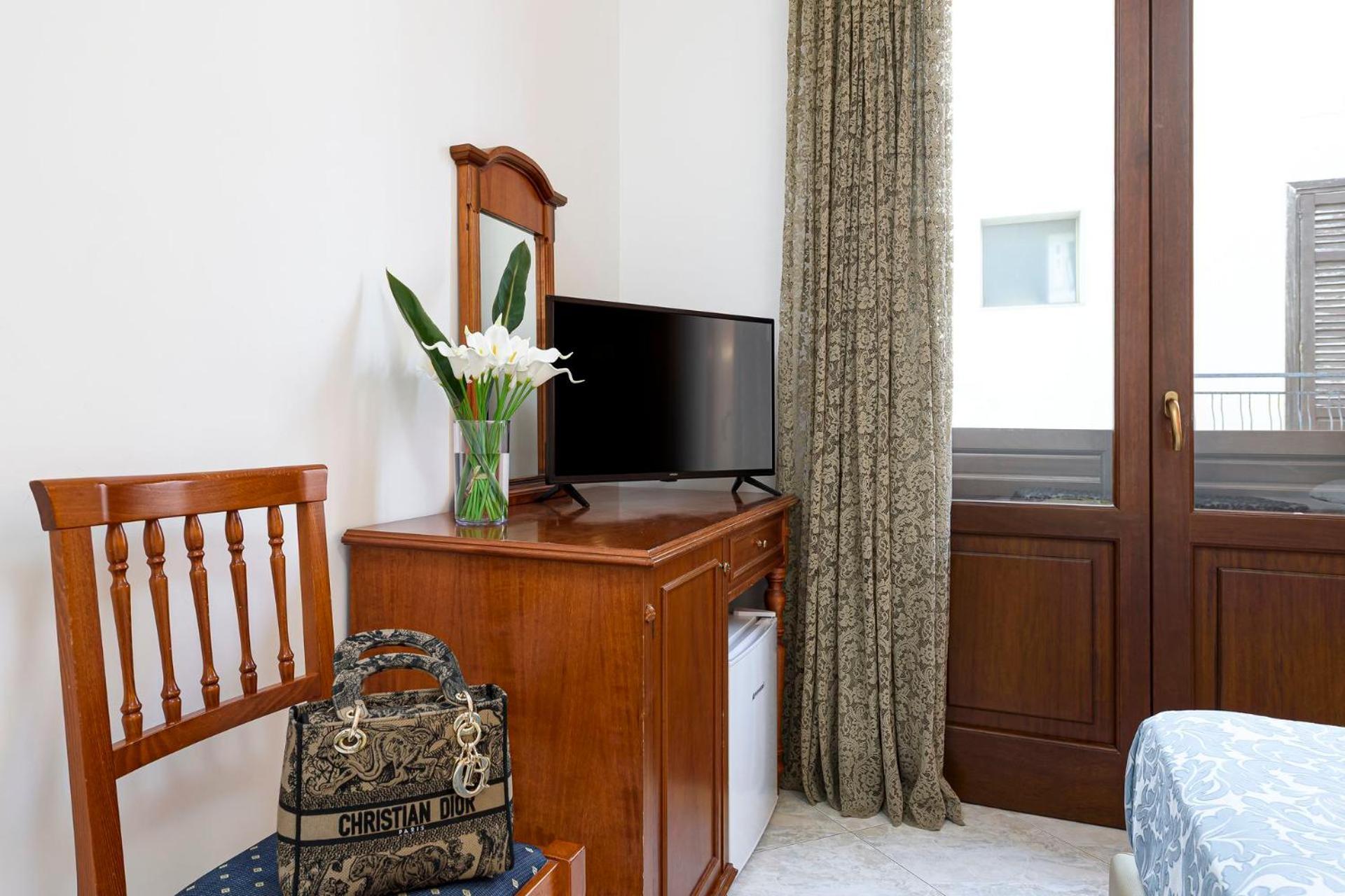 Araba Fenice Hotel 3*
