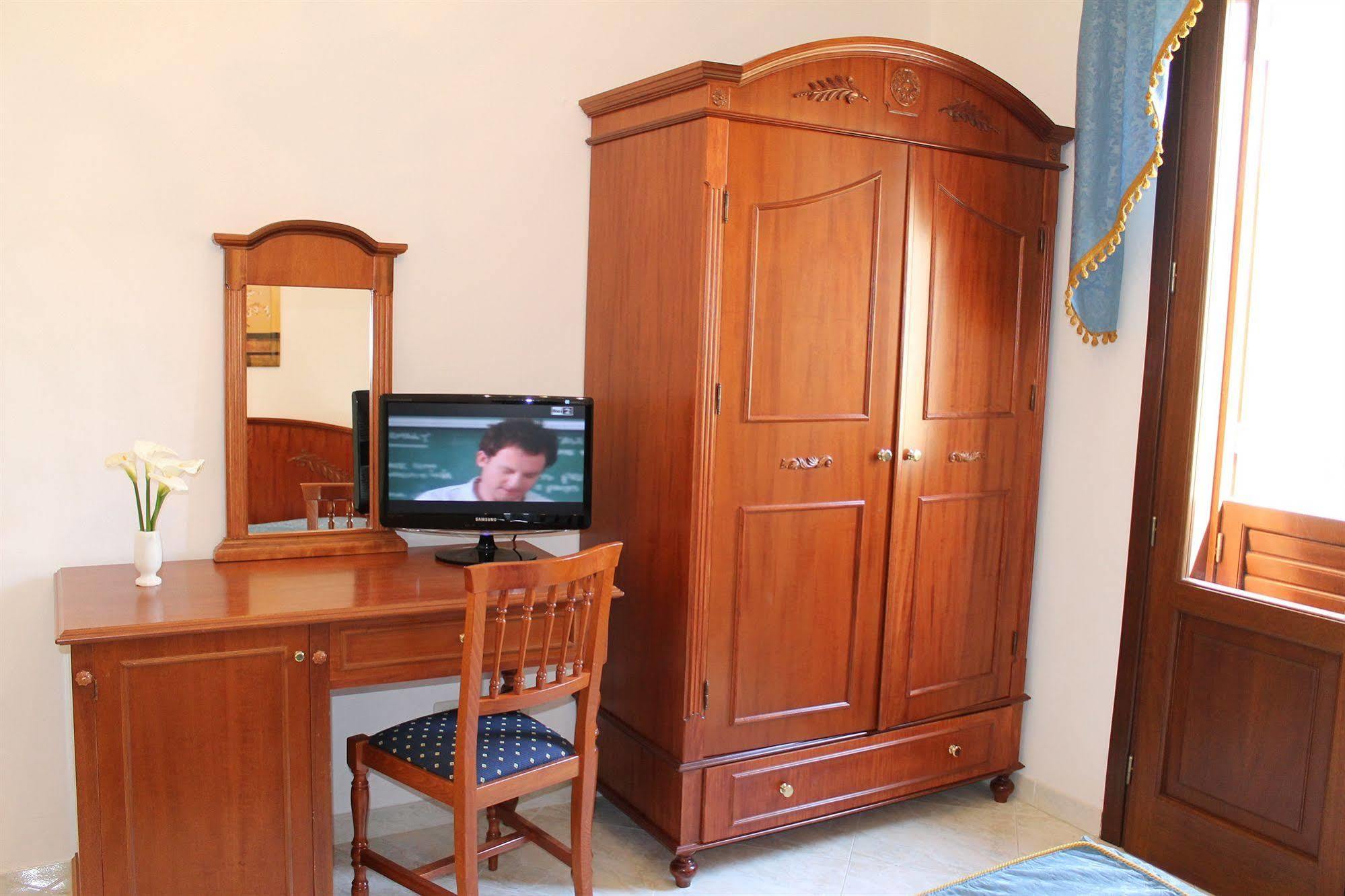 Araba Fenice Hotel 3*